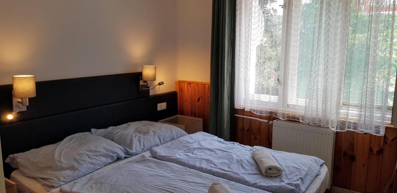 Matraszentimre Panzio Hotel Bagian luar foto