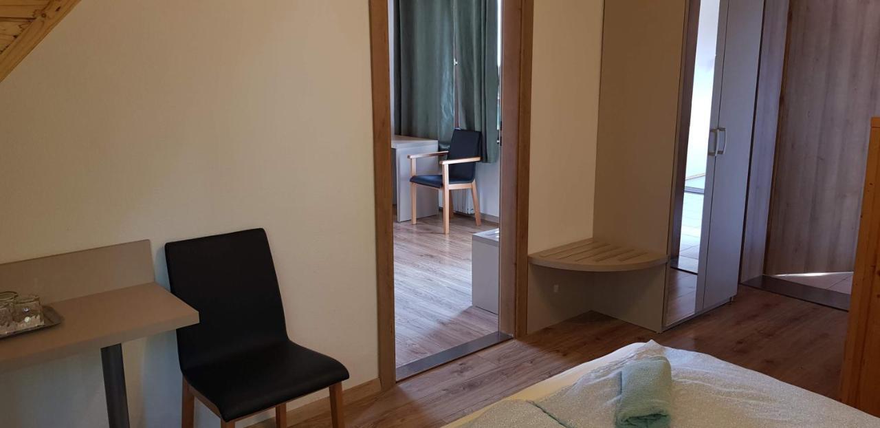 Matraszentimre Panzio Hotel Bagian luar foto