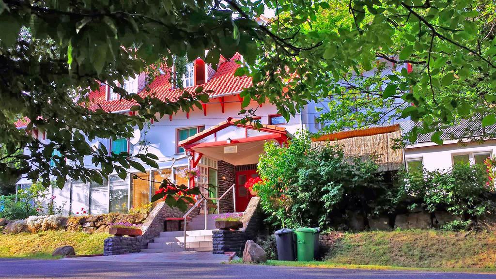 Matraszentimre Panzio Hotel Bagian luar foto