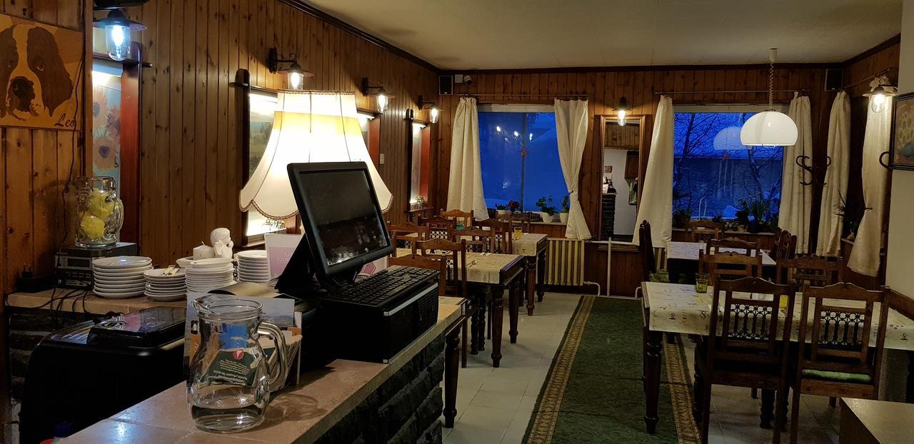 Matraszentimre Panzio Hotel Bagian luar foto